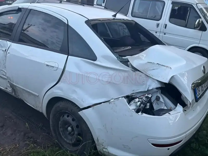 Renault Symbol Hasarlı