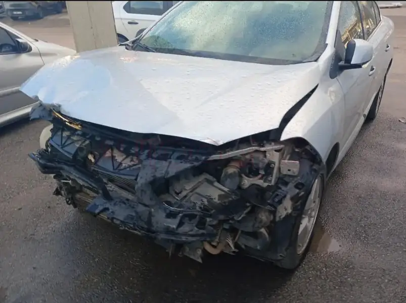 Renault Fluence Hasarlı